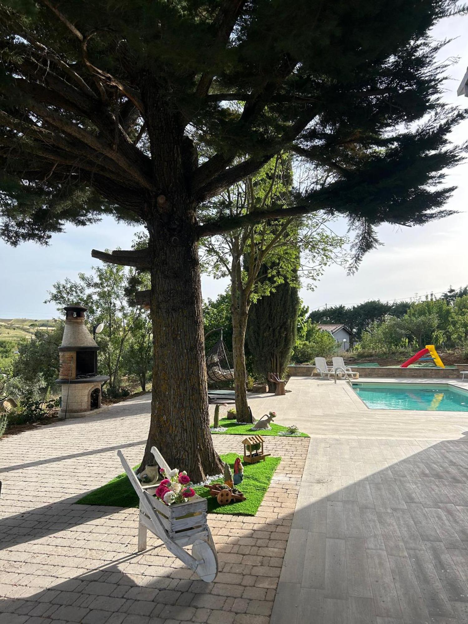Casa Vacanze Villa Mariano Gangi Exterior foto